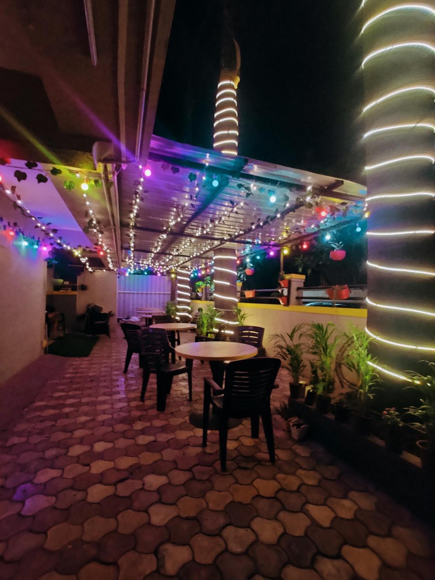 Procida Hostel By Vibe Village Pune Exterior foto